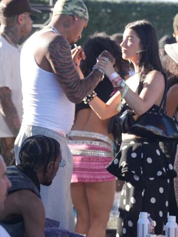 Charli d amelio image