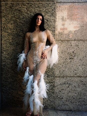 Charli damelio image