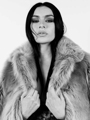 Charli xcx image