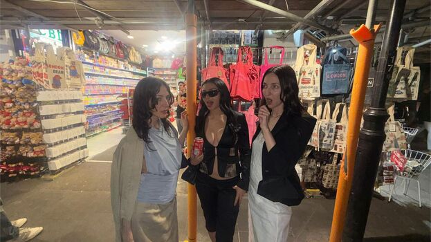 Charli xcx image
