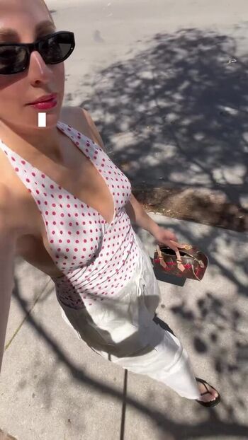 Charlotte dobre image