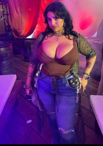 Charlotte g image