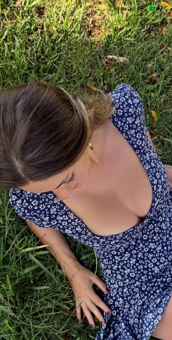 Charlotte peckk image