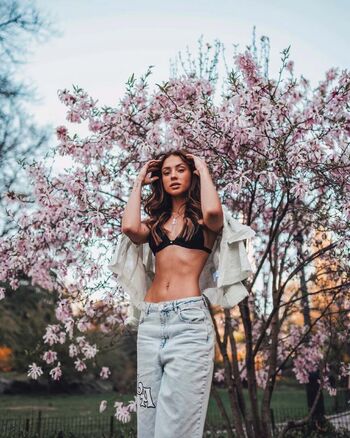Charly jordan 1 page 6 image