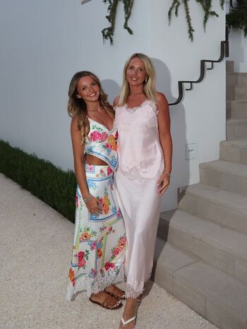 Chasity and elli nolan page 2 image