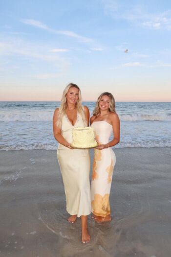 Chasity and elli nolan page 2 image