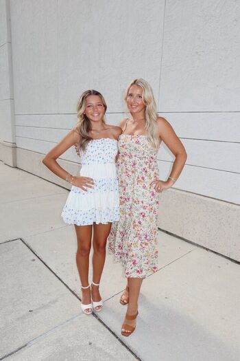 Chasity and elli nolan image