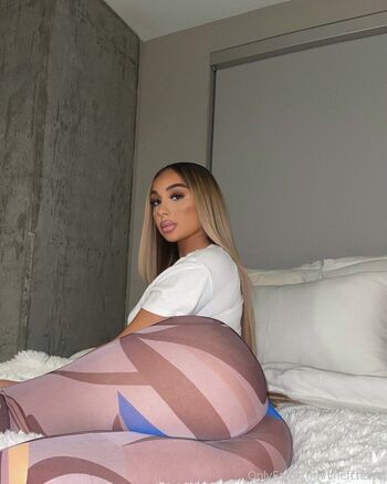 Chefchanel image