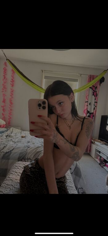 Cheybaexoxo image