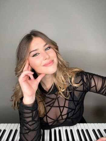 Chiara gariboldi page 2 image