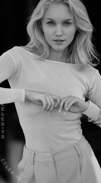 Chiara schmitt image