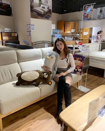 Chibe chin page 3 image