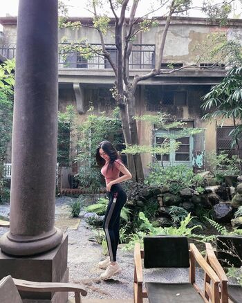 Chibe chin page 2 image