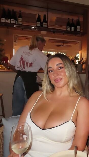 Chihuahua mami image