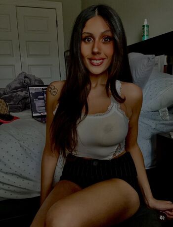 Childishgambryn0 image