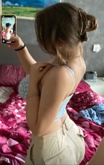 Chiri francesca image