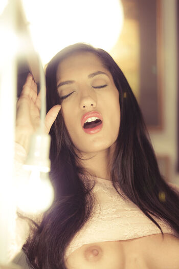 Chloe amour image