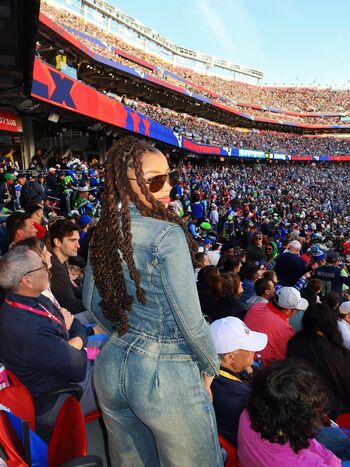 Chloe bailey page 2 image