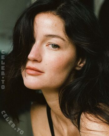Chloe bechini image