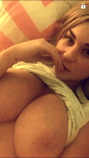 Chloe michelle image