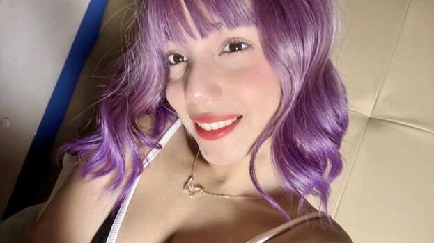 Chloe valentina image