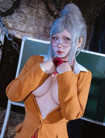 Chloe203211 page 2 image