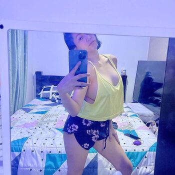 Chloey largado image