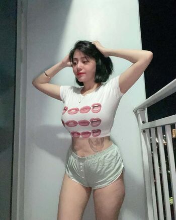 Chloey largado image