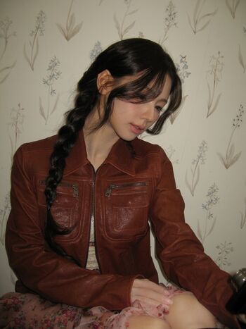 Cho Mi-yeon (Miyeon) - i-dle [(G)I-dle]