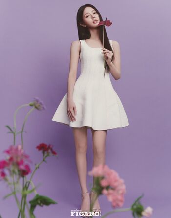 Cho Mi-yeon (Miyeon) - i-dle [(G)I-dle]