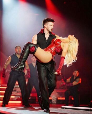 Christina aguilera 1 page 4 image