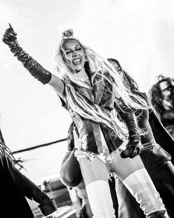 Christina aguilera 1 page 2 image