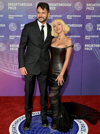 Christina aguilera 1 image