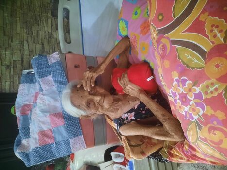 Christina benitez image