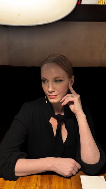 Christina hendricks image