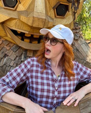 Christina hendricks image