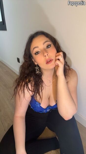 Christina markus page 2 image