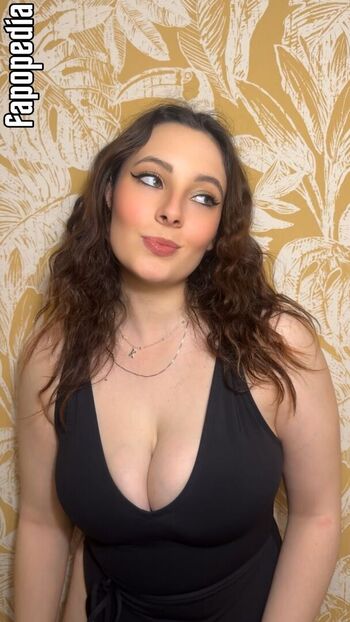 Christina markus page 2 image