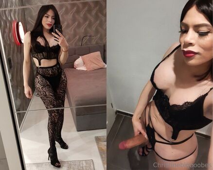 christinebigboobes