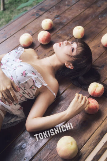 Chunmomo image