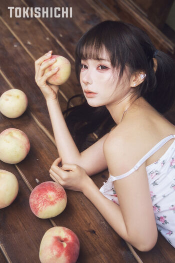Chunmomo image