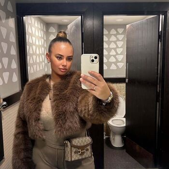 Cienna stewartt image