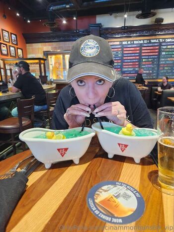 Cinammonbuns69 vip image