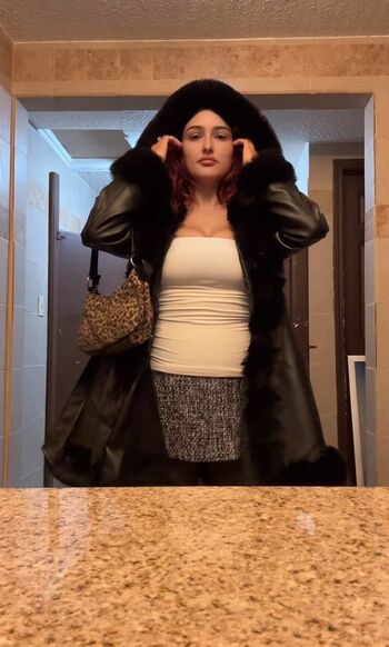 Cinnamoon alien image