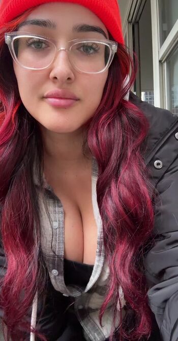 Cinnamoon alien image