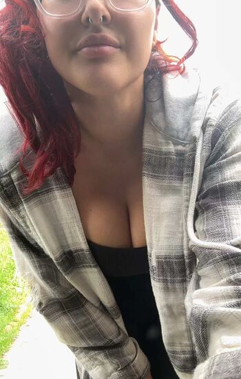 Cinnamoon alien image