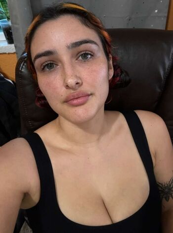 Cinnamoon alien image