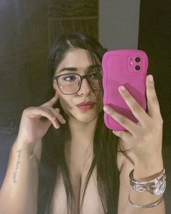 Cinthia de leon image