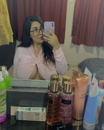 Cinthia de leon image