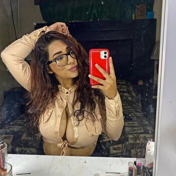 Cinthia De Leon